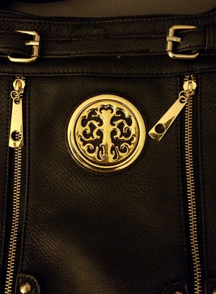 Purse - Picture 2 of 3